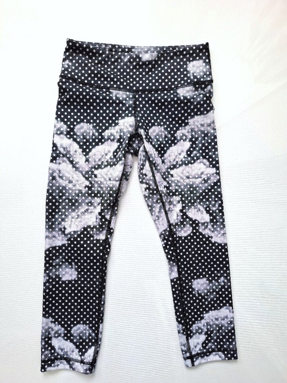 Lululemon Wunder Under Crop Dottie Dream Rose